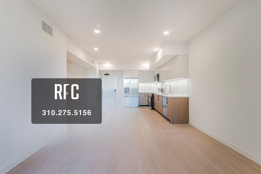 Unit 209 thumbnail 4