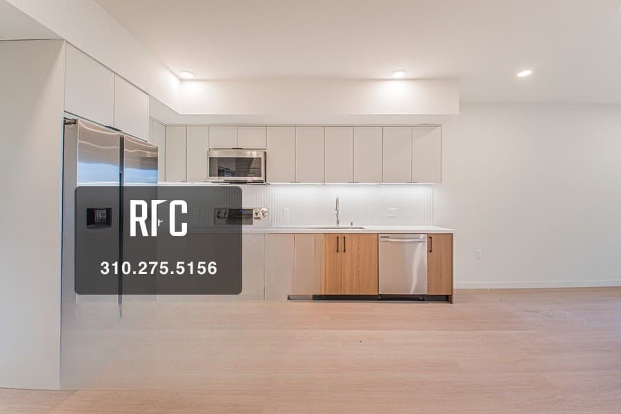 Unit 209 thumbnail 3