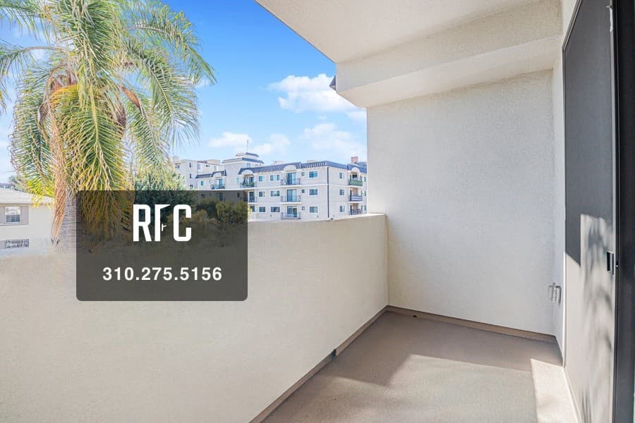 Unit 211 thumbnail 4