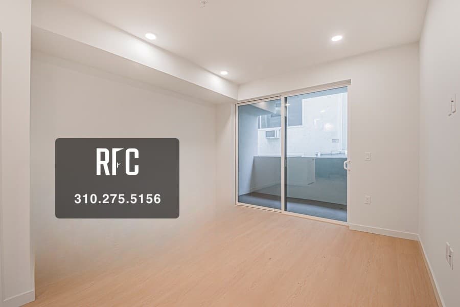 Unit 303 thumbnail 4