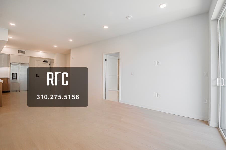 Unit 308 thumbnail 3