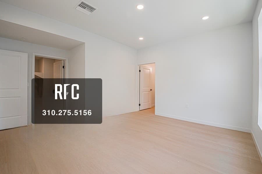 Unit 309 thumbnail 14