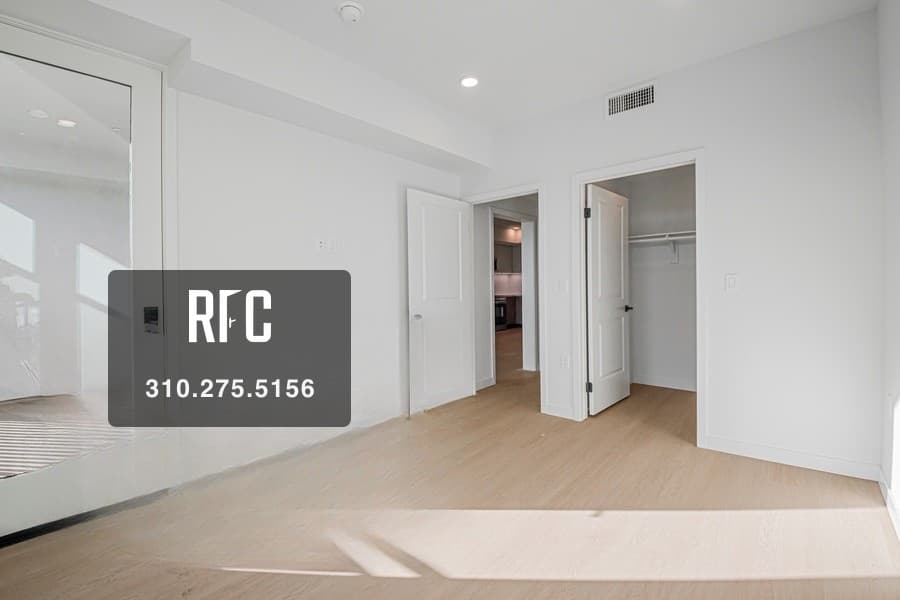 Unit 411 thumbnail 16