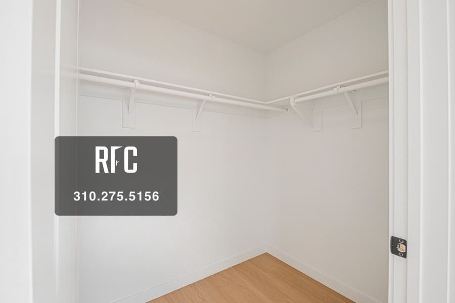 Unit 411 thumbnail 24